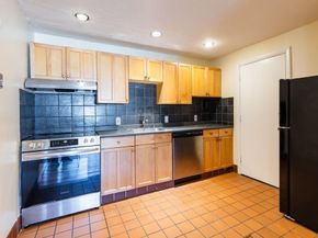 245 Kelton St 21, Boston MA 02134