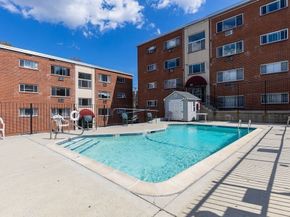 245 Kelton St 21, Boston MA 02134