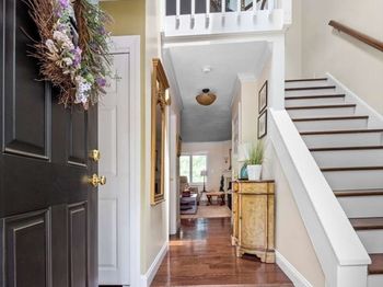 54 Old Quarry Dr