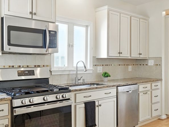 254 Park St, Boston MA 02132