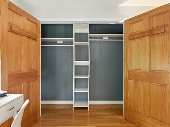254 Park St, Boston MA 02132