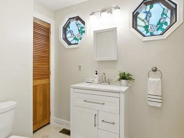 254 Park St, Boston MA 02132