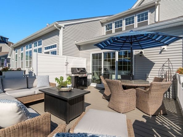 20 Lansing Way 20, Millis MA 02054