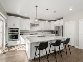 20 Lansing Way 20, Millis MA 02054