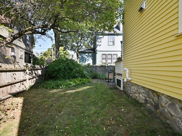 14 Summer St, Andover MA 01810