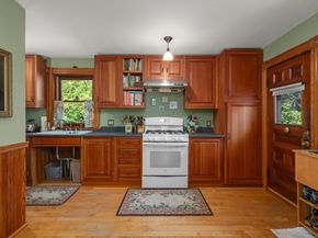 14 Summer St, Andover MA 01810