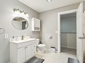 63 Camelot Drive 63, Worcester MA 01602