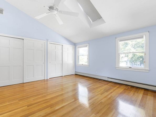 48 Taylor St, Needham MA 02494