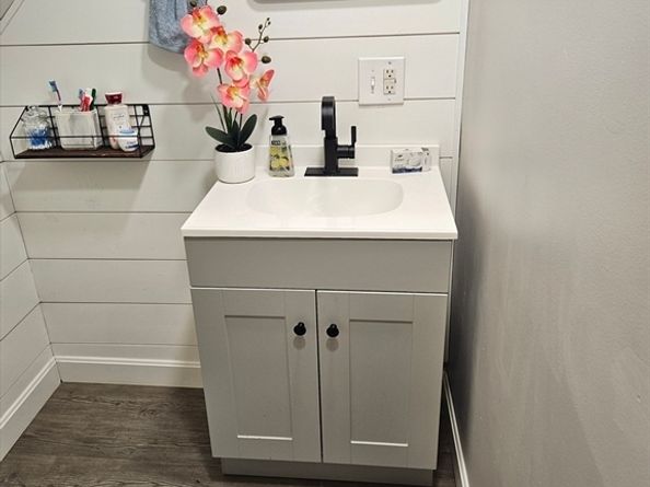498 Lancaster, Leominster MA 01453