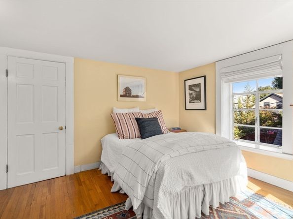 6 Perry St, Cambridge MA 02139