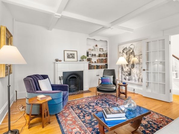 6 Perry St, Cambridge MA 02139