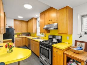 6 Perry St, Cambridge MA 02139