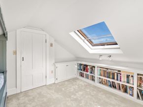 6 Perry St, Cambridge MA 02139