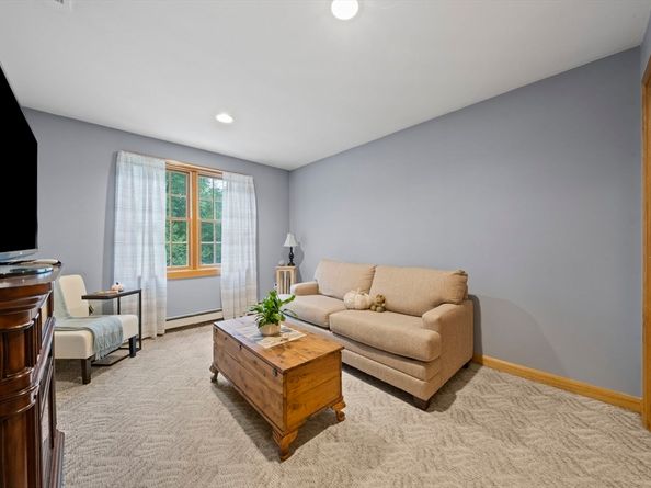 844 Washington St, East Bridgewater MA 02333