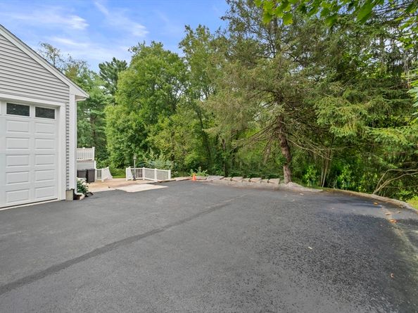 844 Washington St, East Bridgewater MA 02333