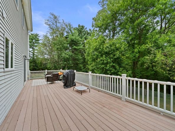 844 Washington St, East Bridgewater MA 02333