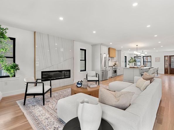 31 Fairfax St, Somerville MA 02144