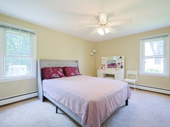 76 Jamestown Rd, Leominster MA 01453