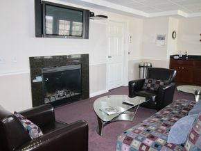 6 Woodman Way 121, Newburyport MA 01950