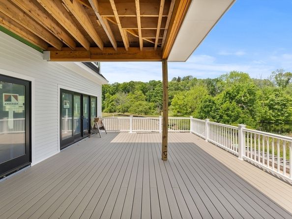 107 Reservation Rd, Andover MA 01810