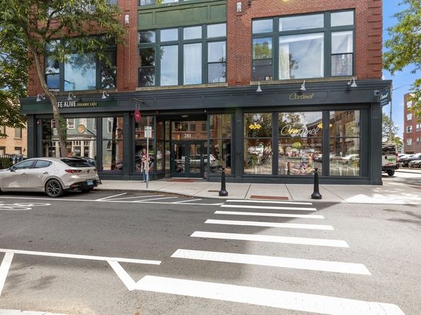 281 Essex Street 201, Salem MA 01970