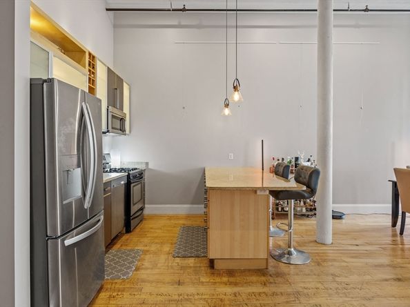 281 Essex Street 201, Salem MA 01970