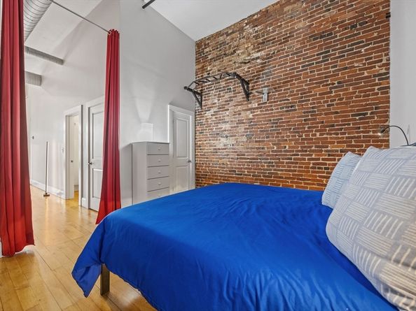281 Essex Street 201, Salem MA 01970
