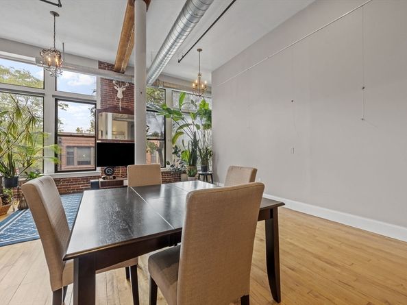 281 Essex Street 201, Salem MA 01970