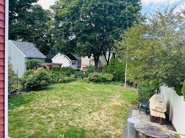 23 Brookford St 1, Cambridge MA 02140