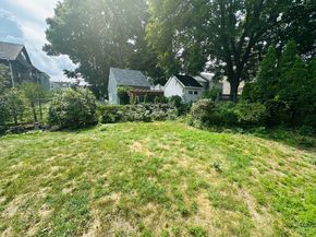 23 Brookford St 1, Cambridge MA 02140