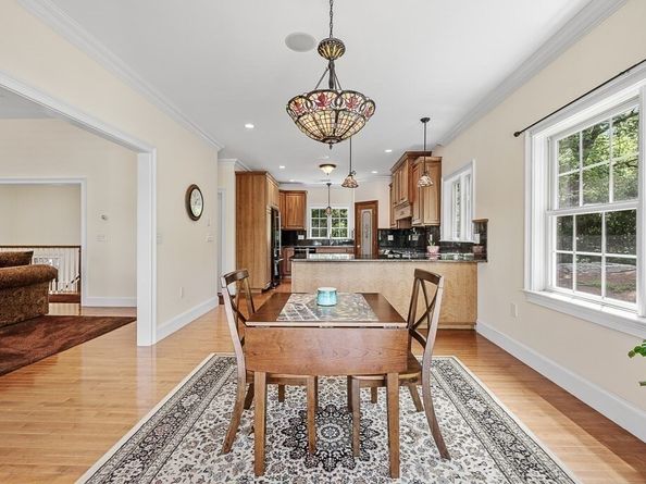 1 Temple Ct, Shrewsbury MA 01545