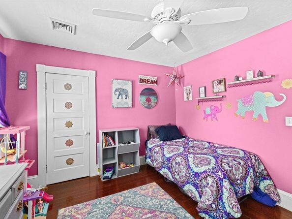 140 Pollard St, Billerica MA 01862