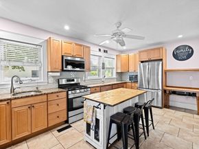 140 Pollard St, Billerica MA 01862