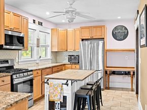 140 Pollard St, Billerica MA 01862