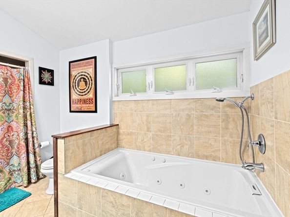 140 Pollard St, Billerica MA 01862