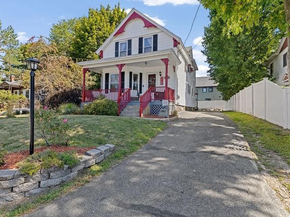 140 Pollard St, Billerica MA 01862