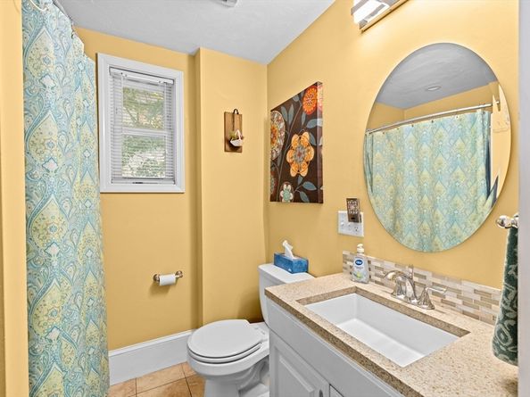 140 Pollard St, Billerica MA 01862