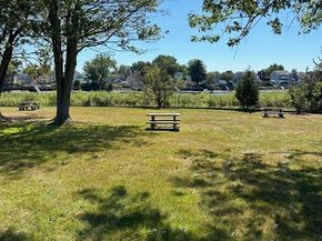 2 Mcdewell Avenue 15, Danvers MA 01923