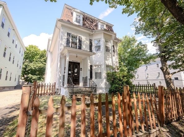 27 Wyman St, Worcester MA 01610