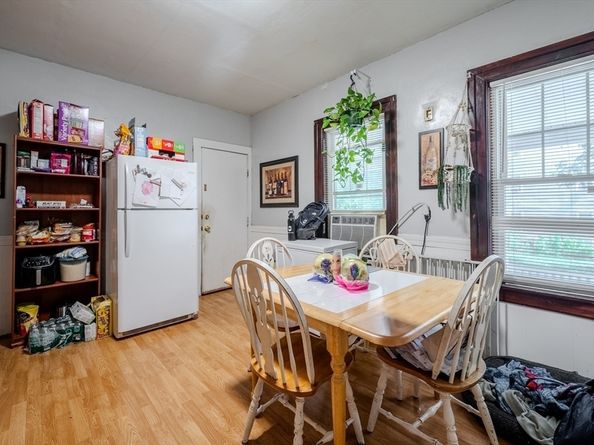 27 Wyman St, Worcester MA 01610