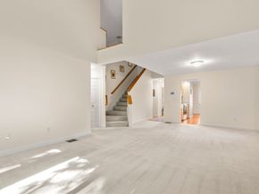 109 Westminster Dr. 109, Marlborough MA 01752