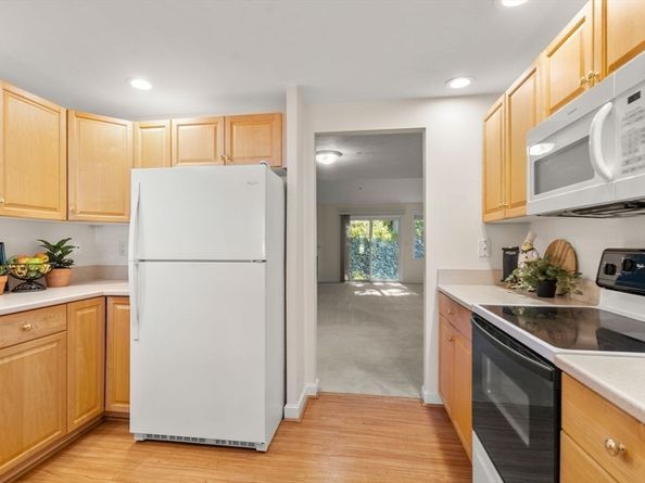 109 Westminster Dr. 109, Marlborough MA 01752
