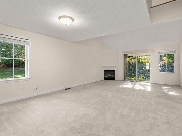 109 Westminster Dr. 109, Marlborough MA 01752