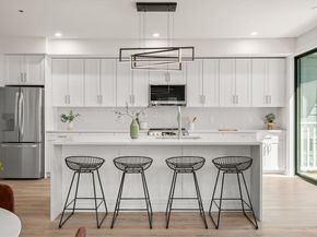 260 Elm St 301, Everett MA 02149
