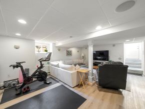 1111 Brook Rd, Milton MA 02186