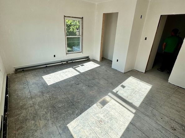 216 Kimball St, Fitchburg MA 01420