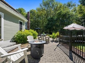9 Auburn Rd, Millbury MA 01527