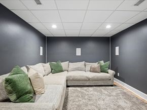 9 Auburn Rd, Millbury MA 01527