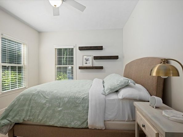 9 Auburn Rd, Millbury MA 01527