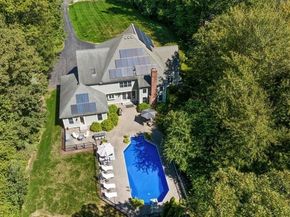 9 Auburn Rd, Millbury MA 01527